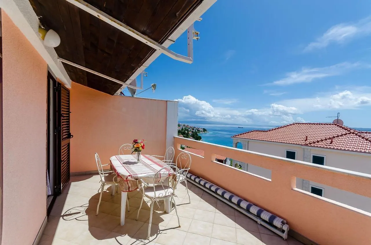 Apartments Kursan Trogir