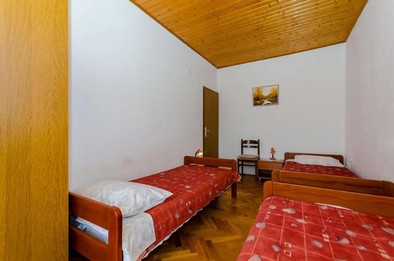 Apartments Kursan Trogir