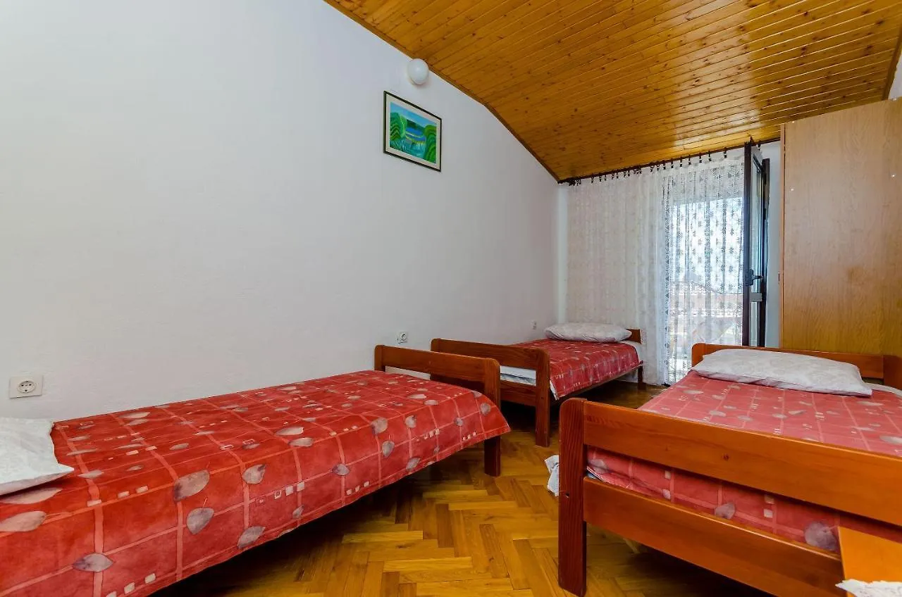 Apartments Kursan Trogir